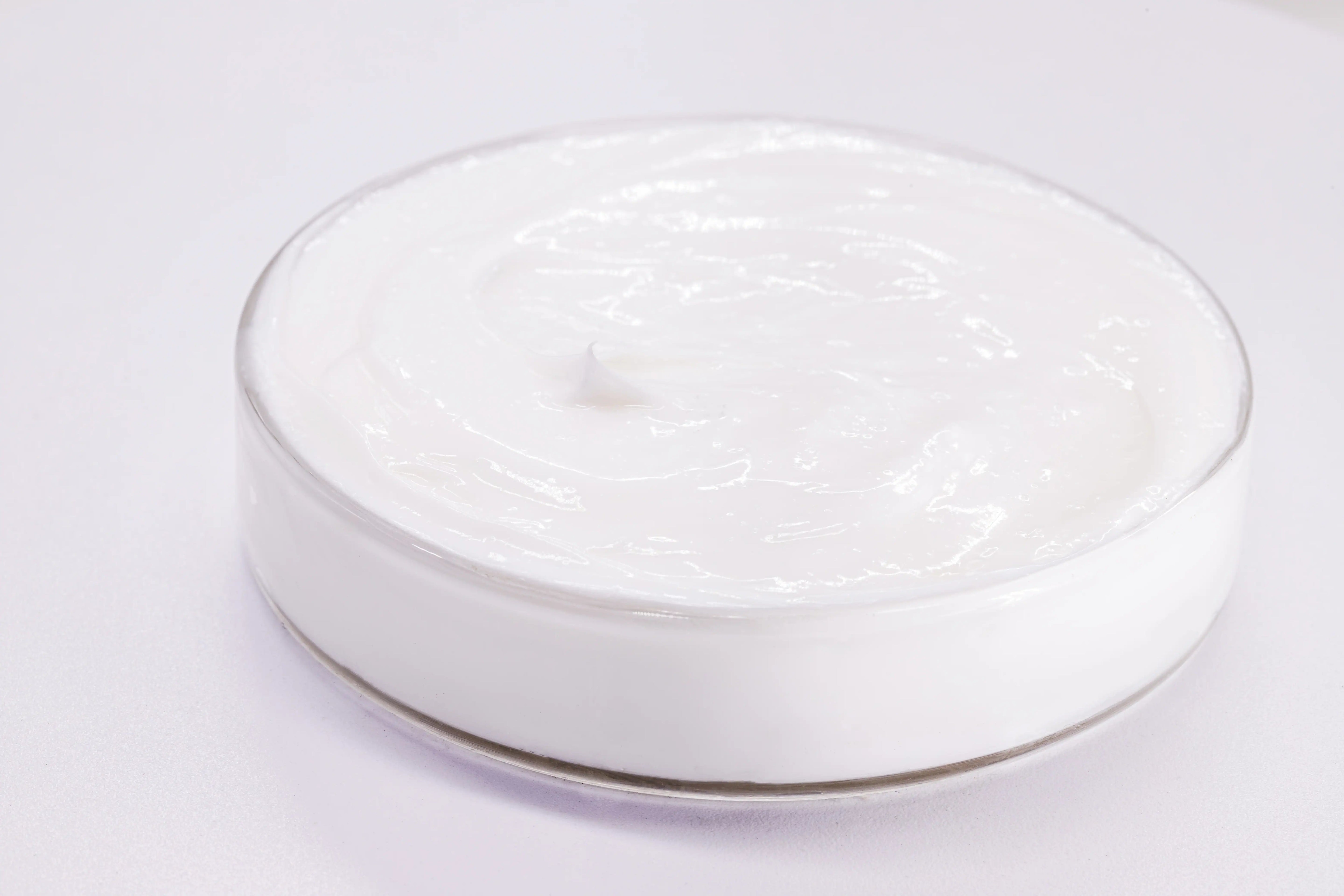 Agua Oxigenada en Crema: Usos, Mitos y Seguridad